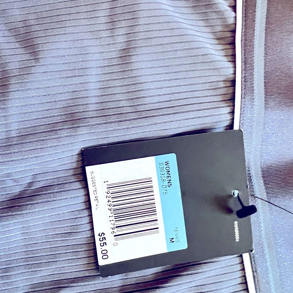 Nike women skort size M new !